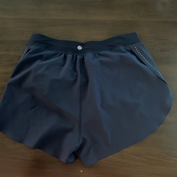 Lululemon “fast and free” shorts - Picture 3 of 3